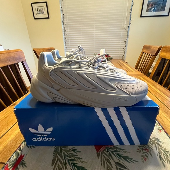 Adidas Ozelia Silver Sneakers - Picture 2 of 6
